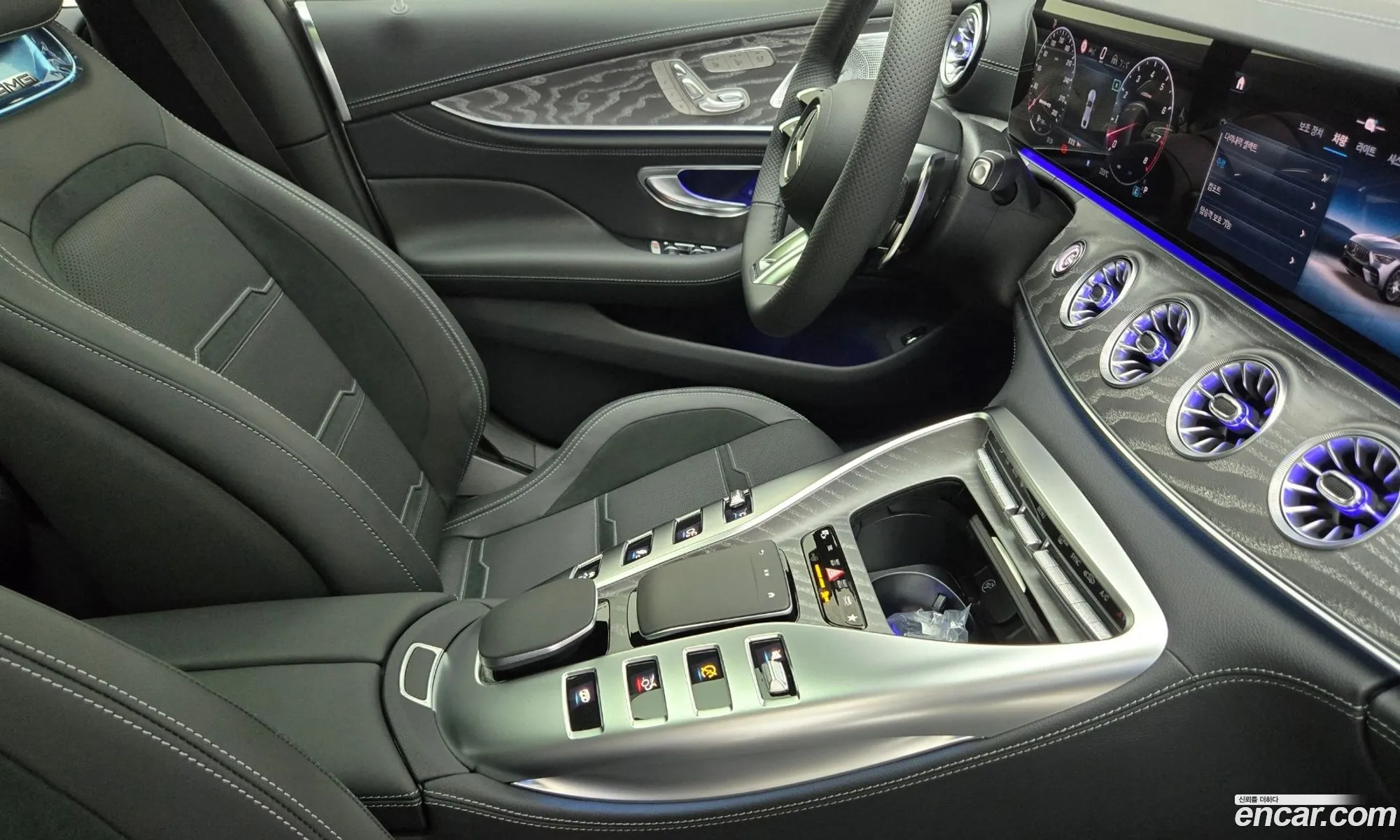 Mercedes-Benz AMG GT 2025 — 8