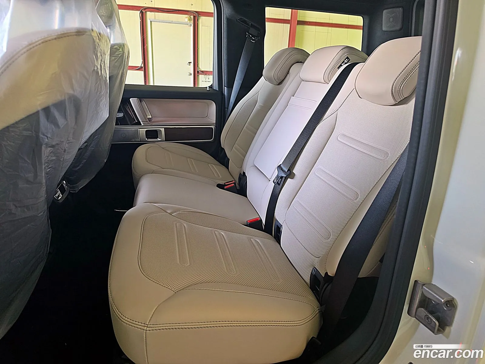 Mercedes-Benz G-Class W465 2026 — 13