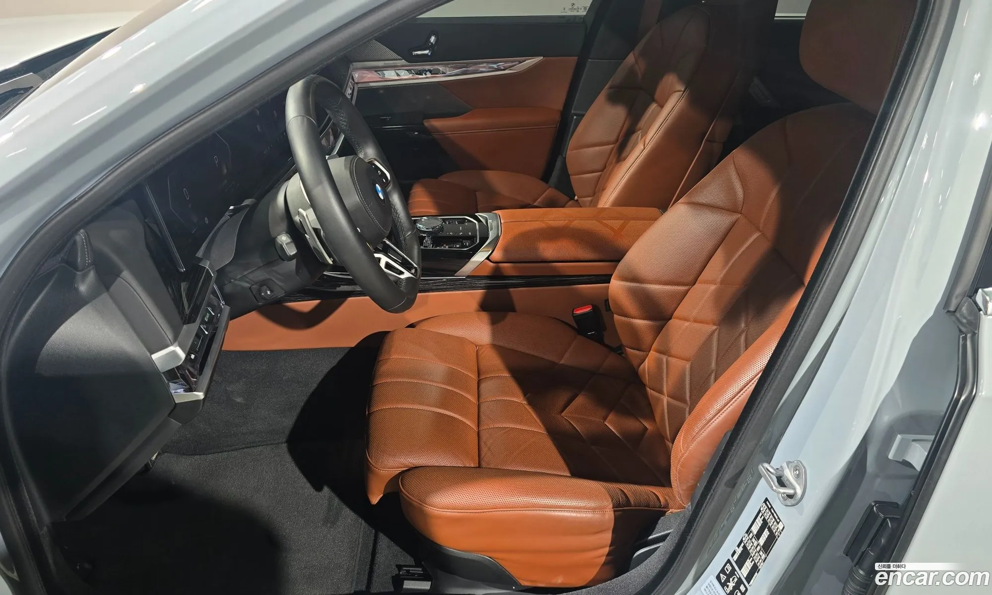 BMW 7 Series 2025 — 8