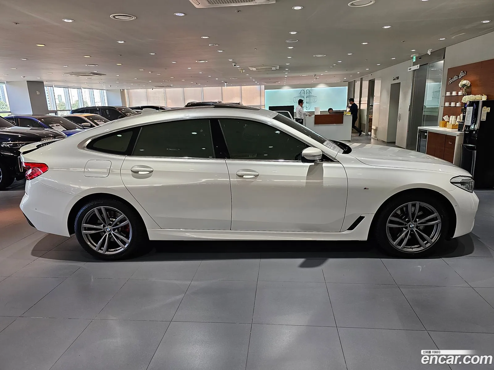 BMW 6 Series GT 2019 — 10