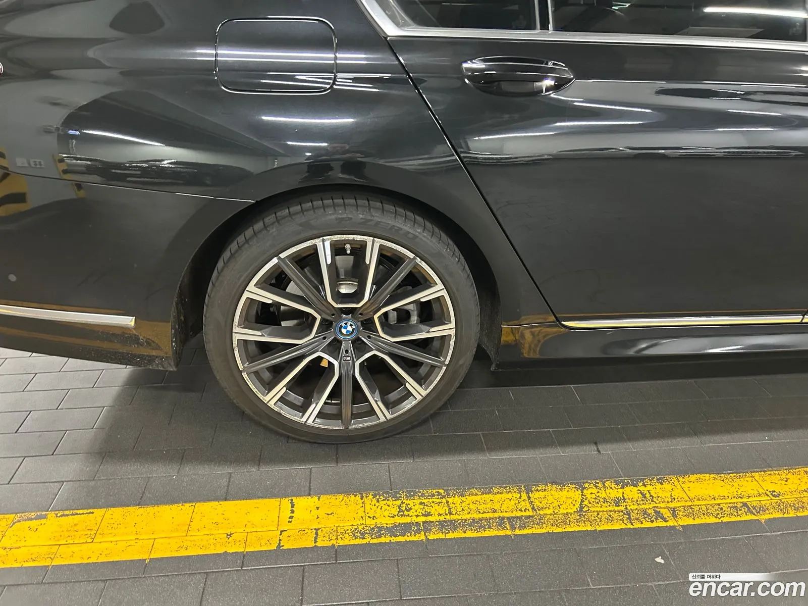 BMW 7 Series 2022 — 12