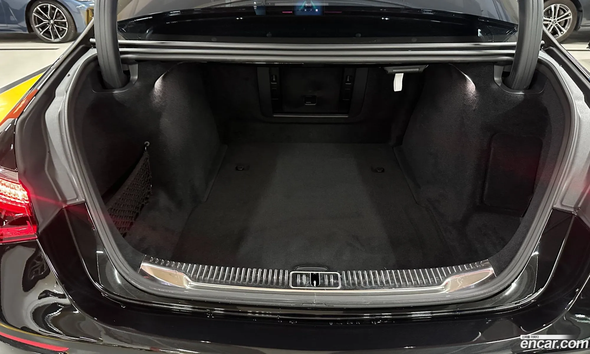 Mercedes-Benz S-Class W223 2025 — 17