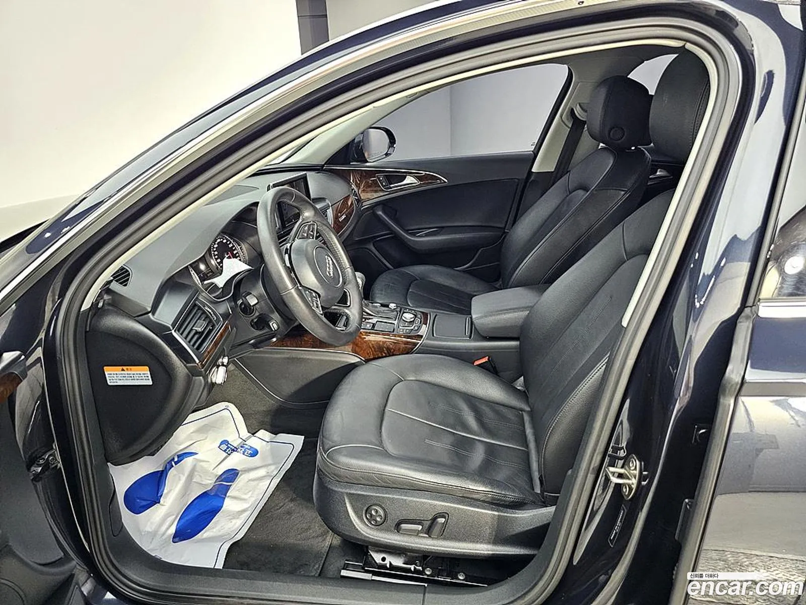 Audi A6 2014 — 6
