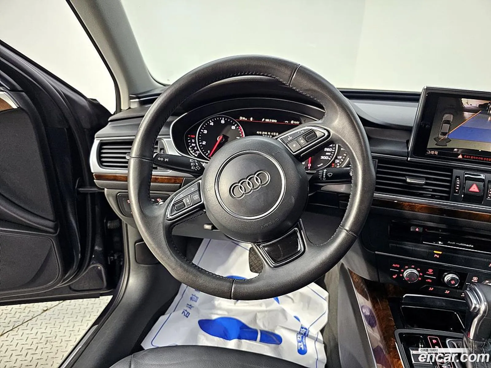 Audi A6 2014 — 15