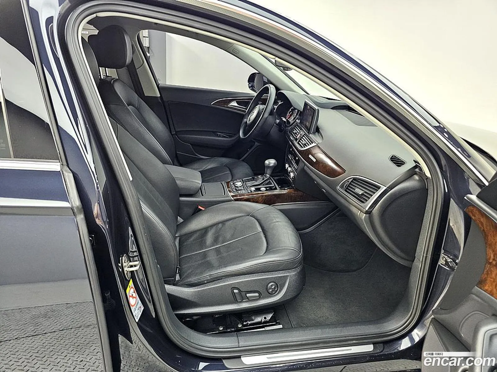 Audi A6 2014 — 5