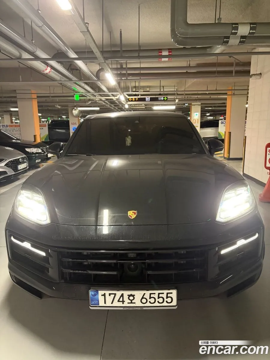 Porsche Cayenne 2024 — 2