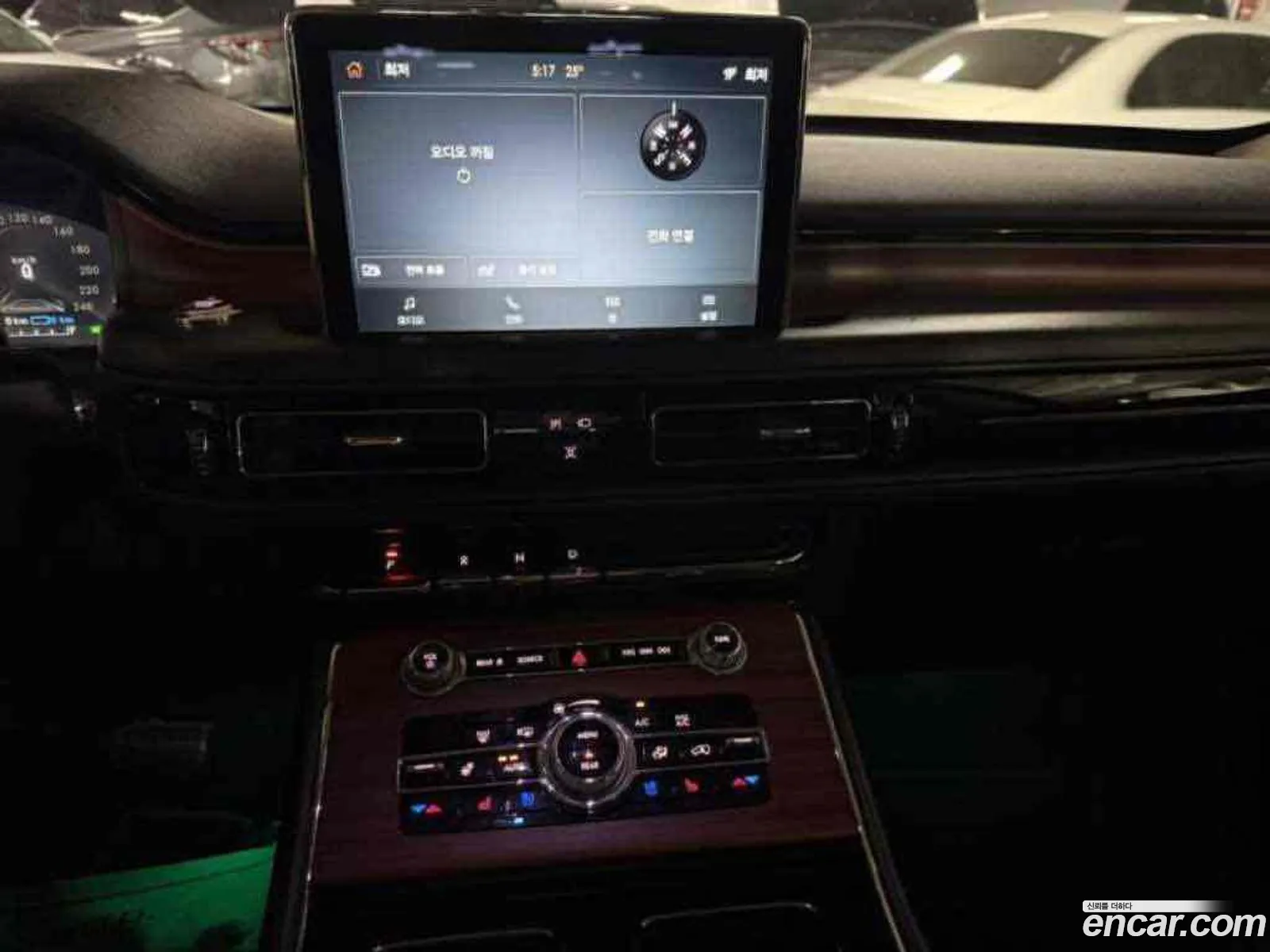 Lincoln Aviator 2021 — 12