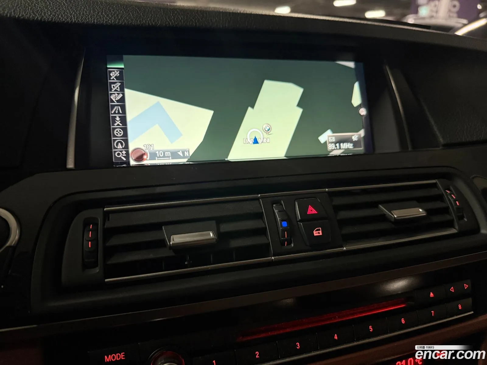 BMW 5 Series 2016 — 8