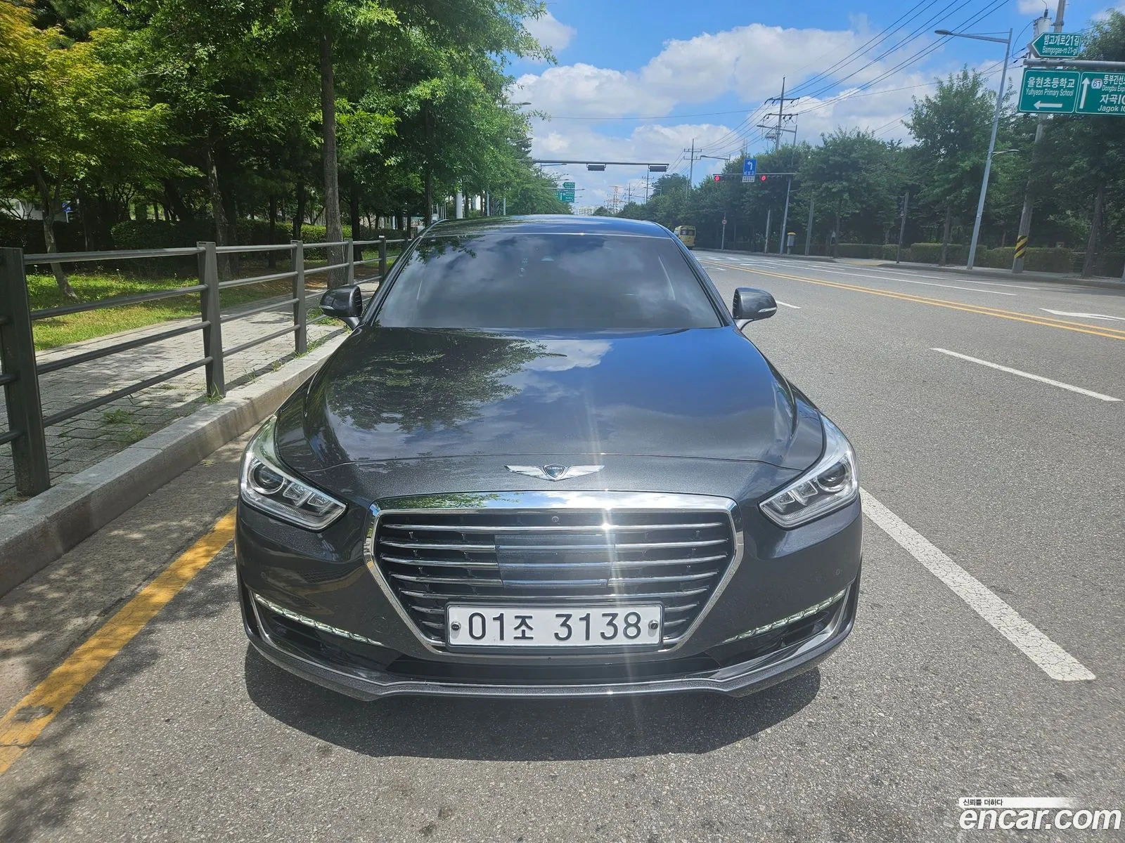 Genesis EQ900 2017 — 4