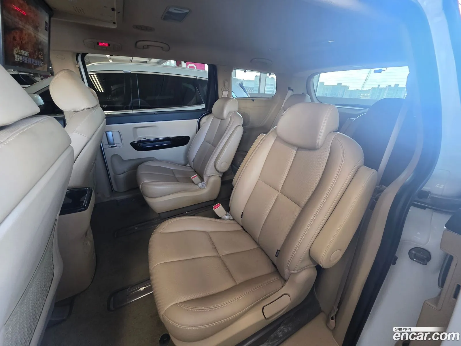 Kia Carnival 2018 — 3