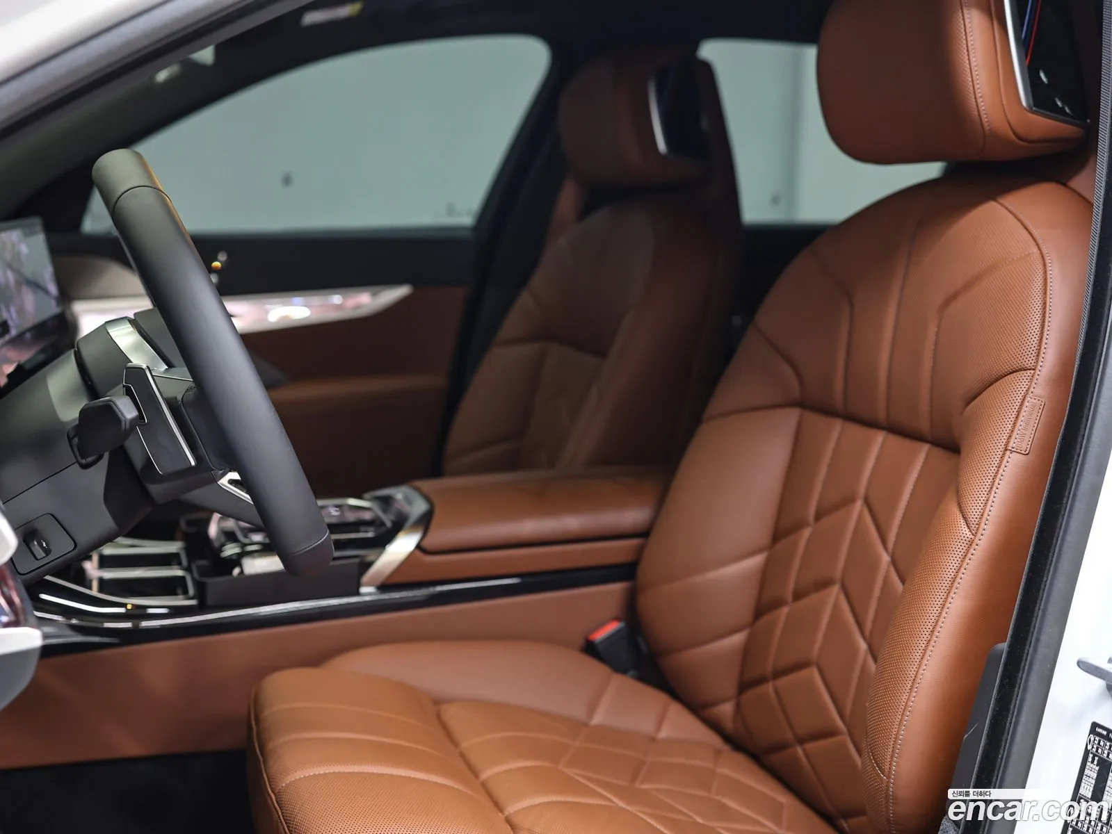 BMW 7 Series 2025 — 8