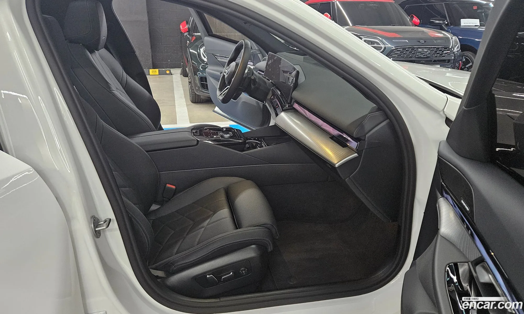 BMW 5 Series 2025 — 15
