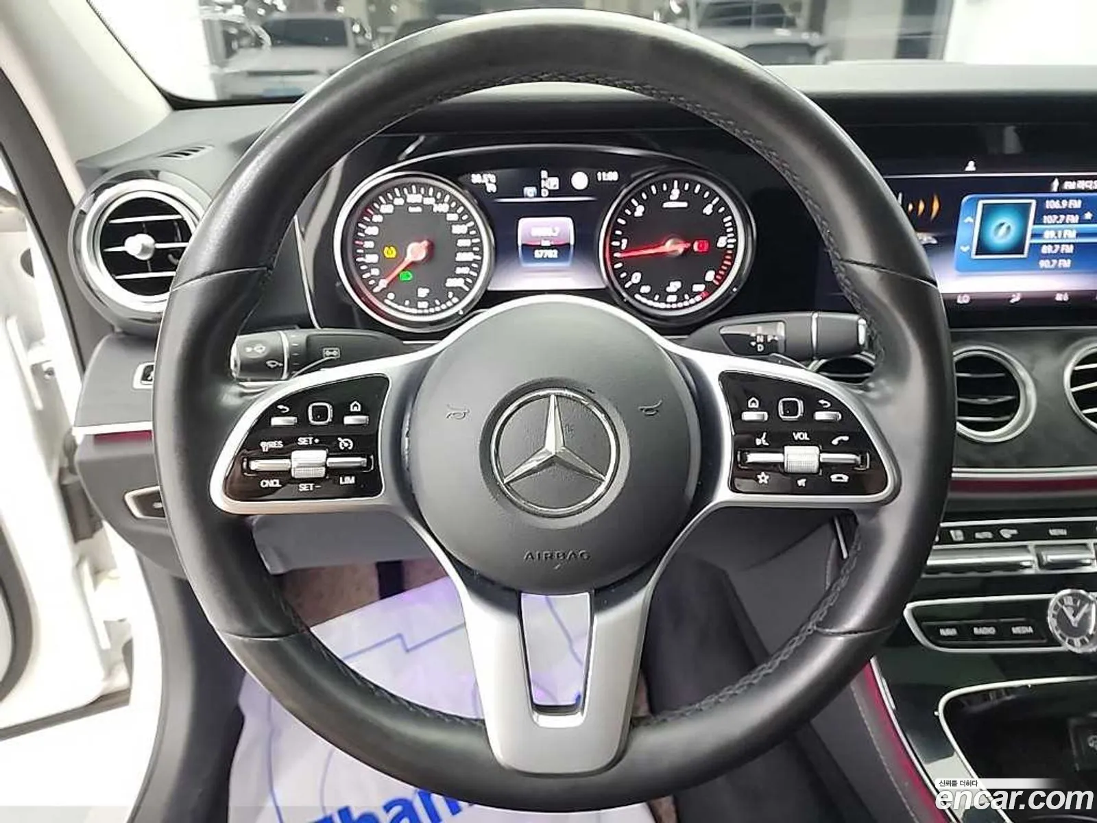 Mercedes-Benz E-Class W213 2020 — 14