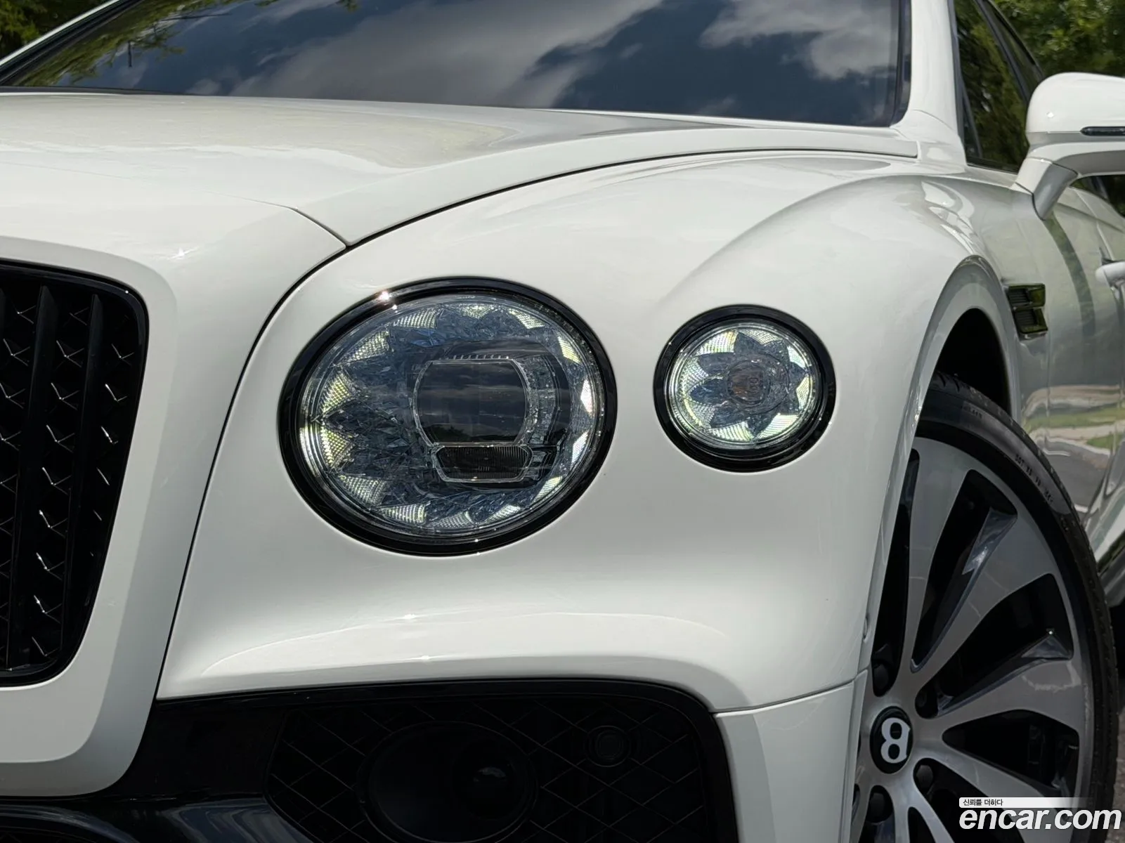 Bentley Flying Spur 2023 — 2