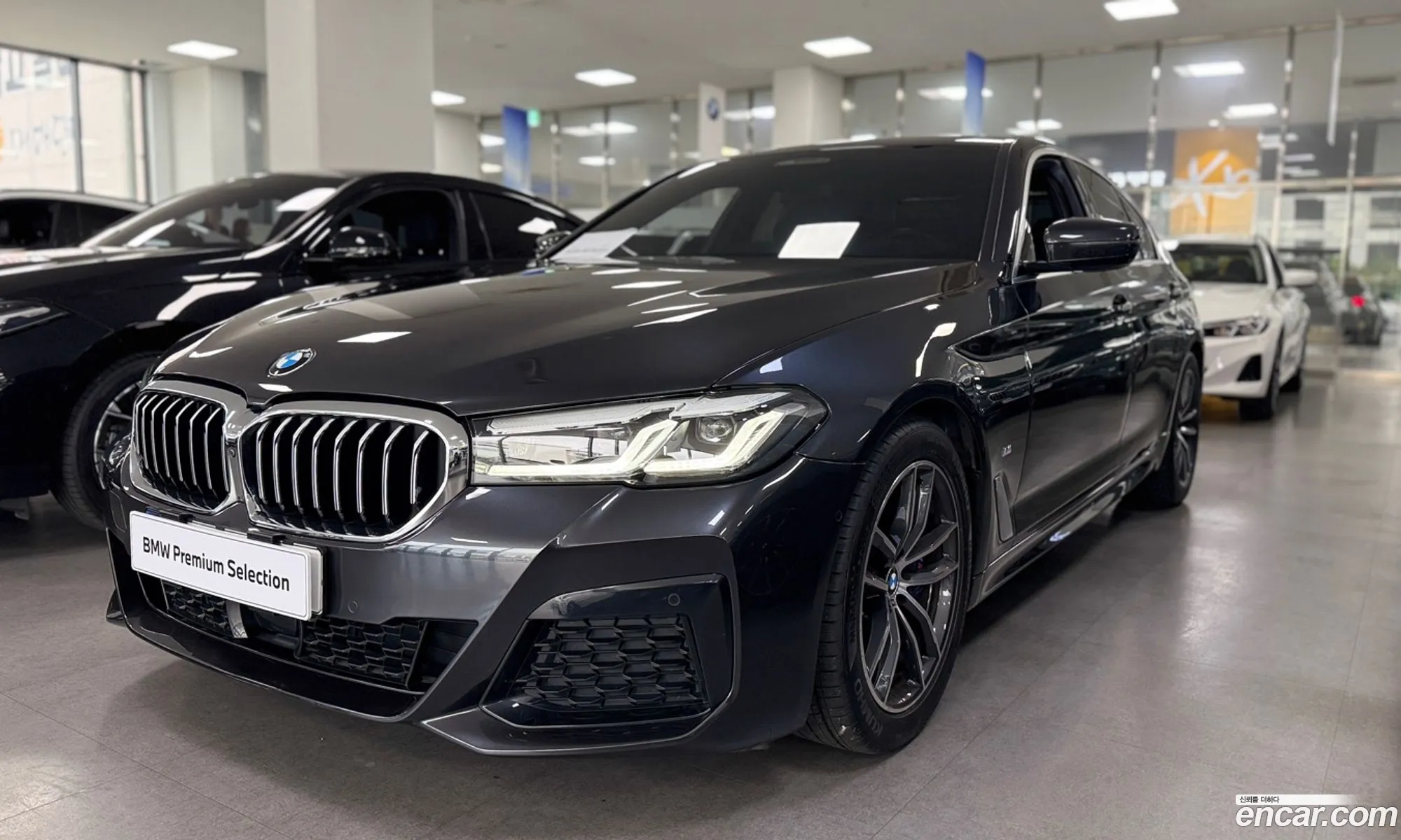 BMW 5 Series 2023 — 18