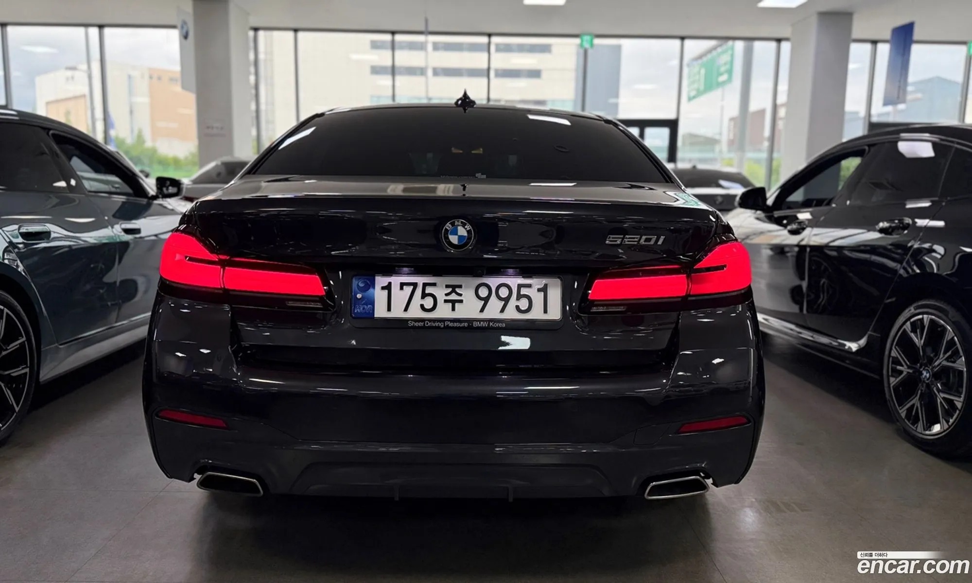 BMW 5 Series 2023 — 16