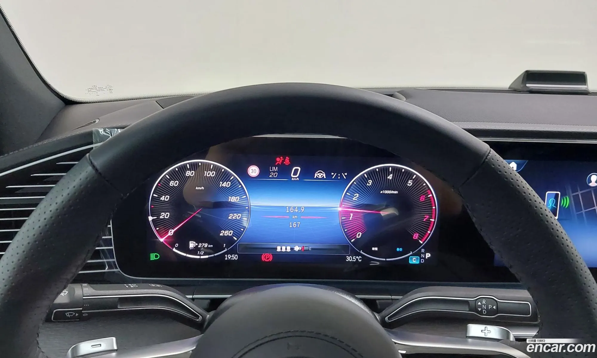 Mercedes-Benz GLE-Class W167 2025 — 18