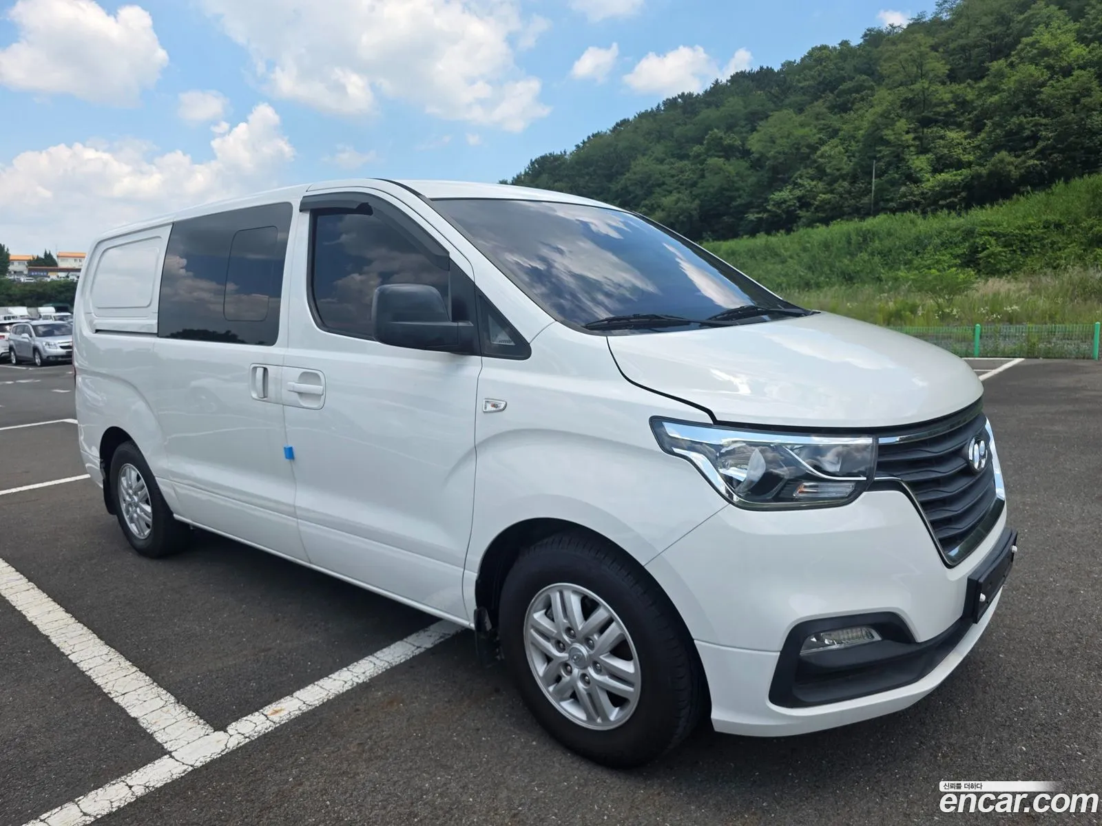 Hyundai Grand Starex 2019 — 2