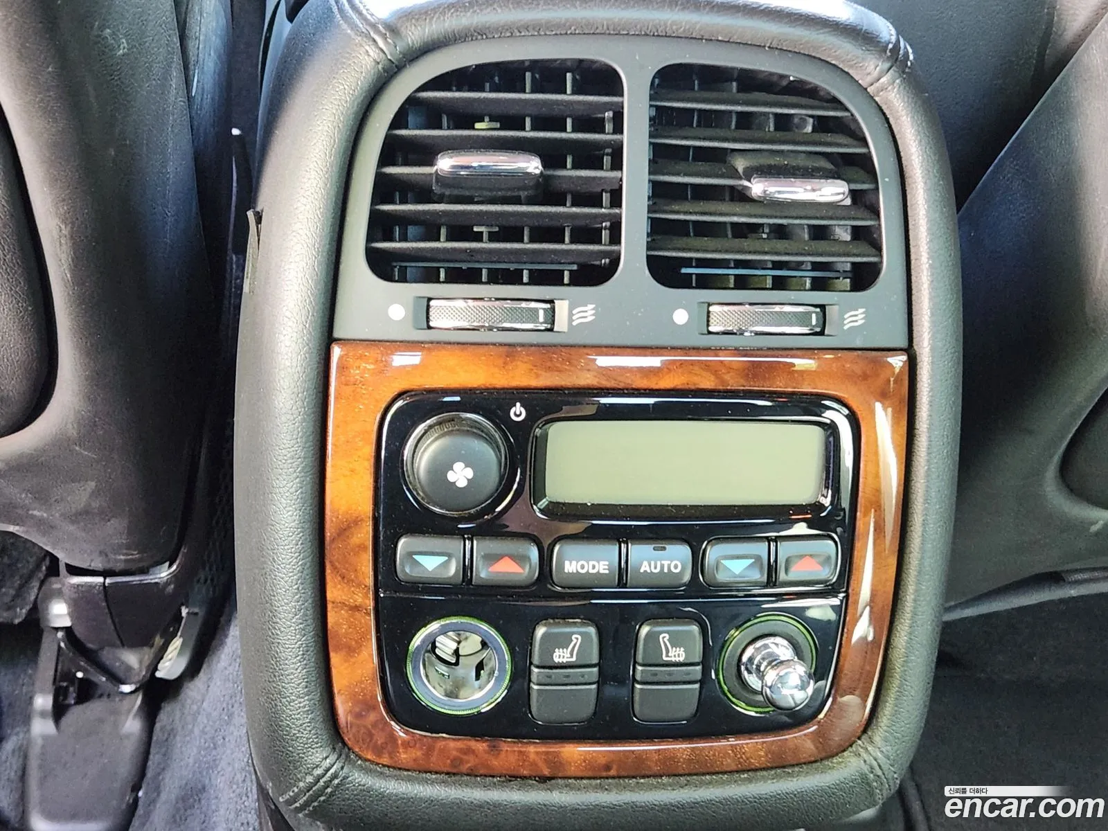 Jaguar XJ8 2005 — 14