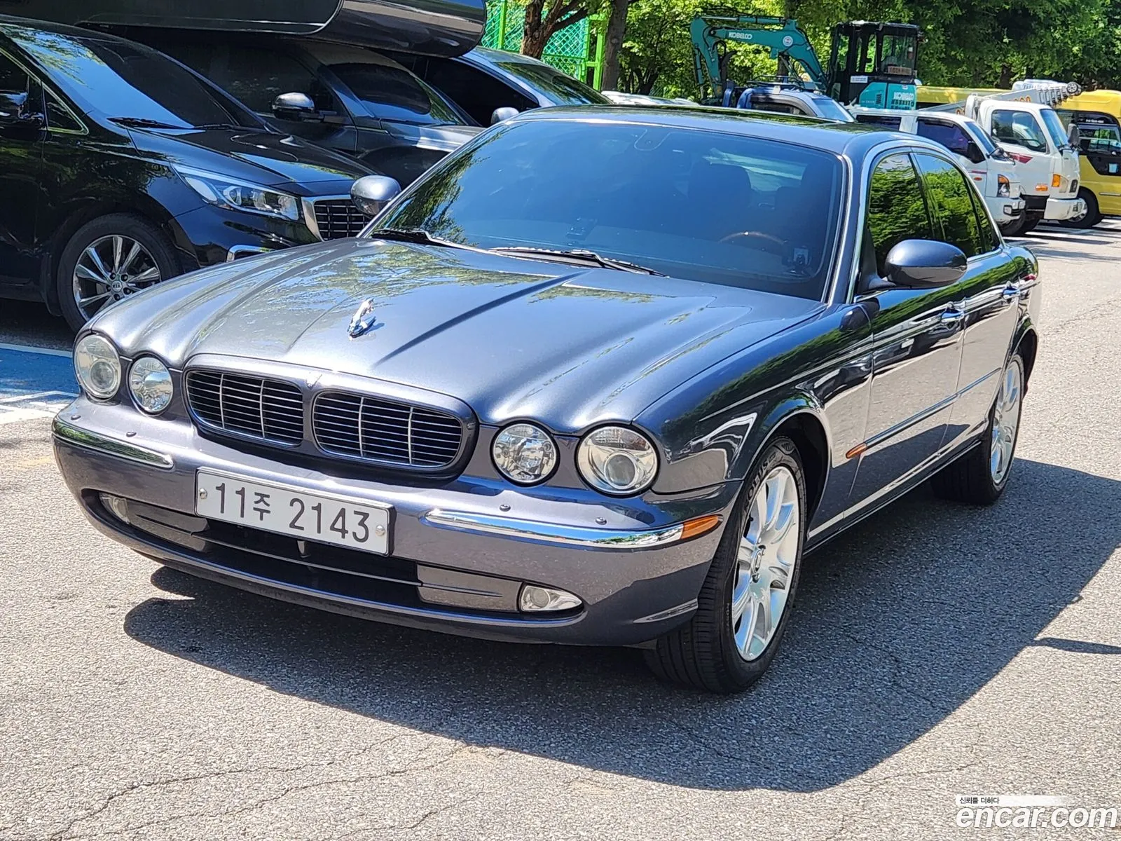 Jaguar XJ8 2005 — 12