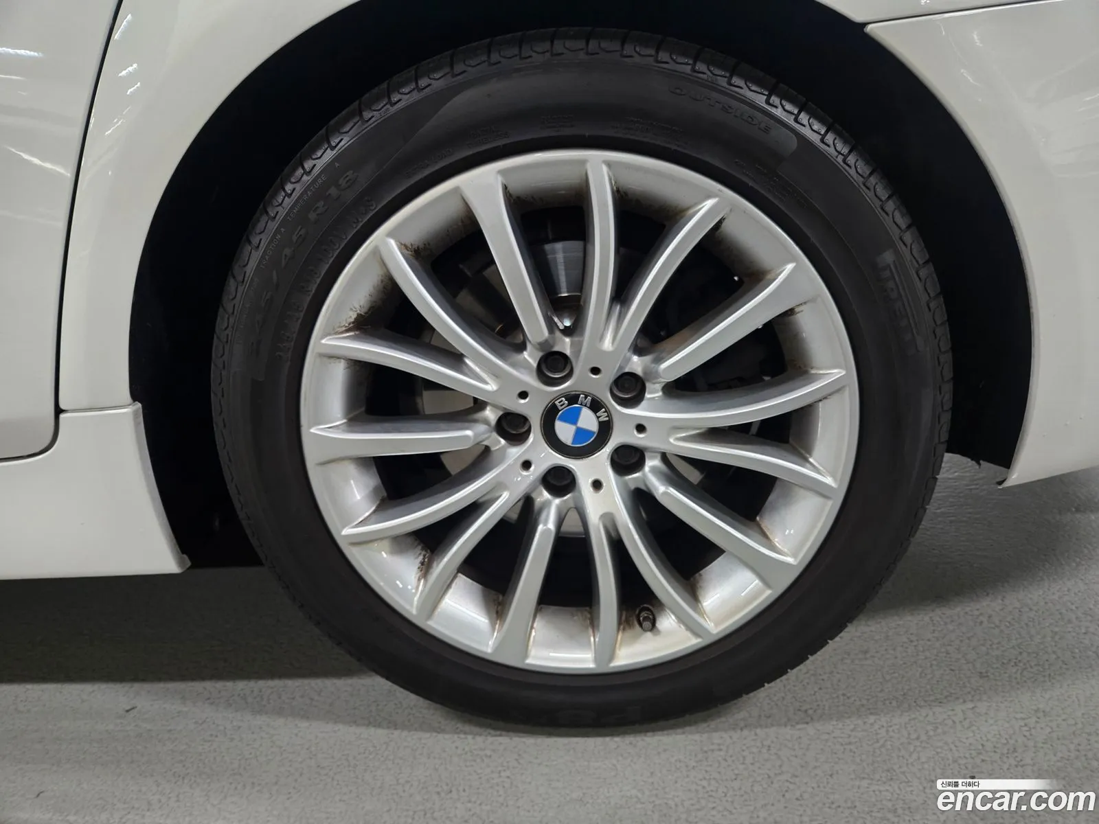 BMW 5 Series 2015 — 13