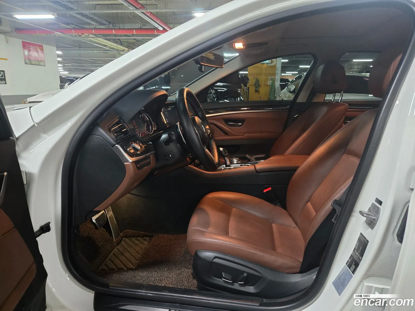 BMW 5 Series 2015 — 12