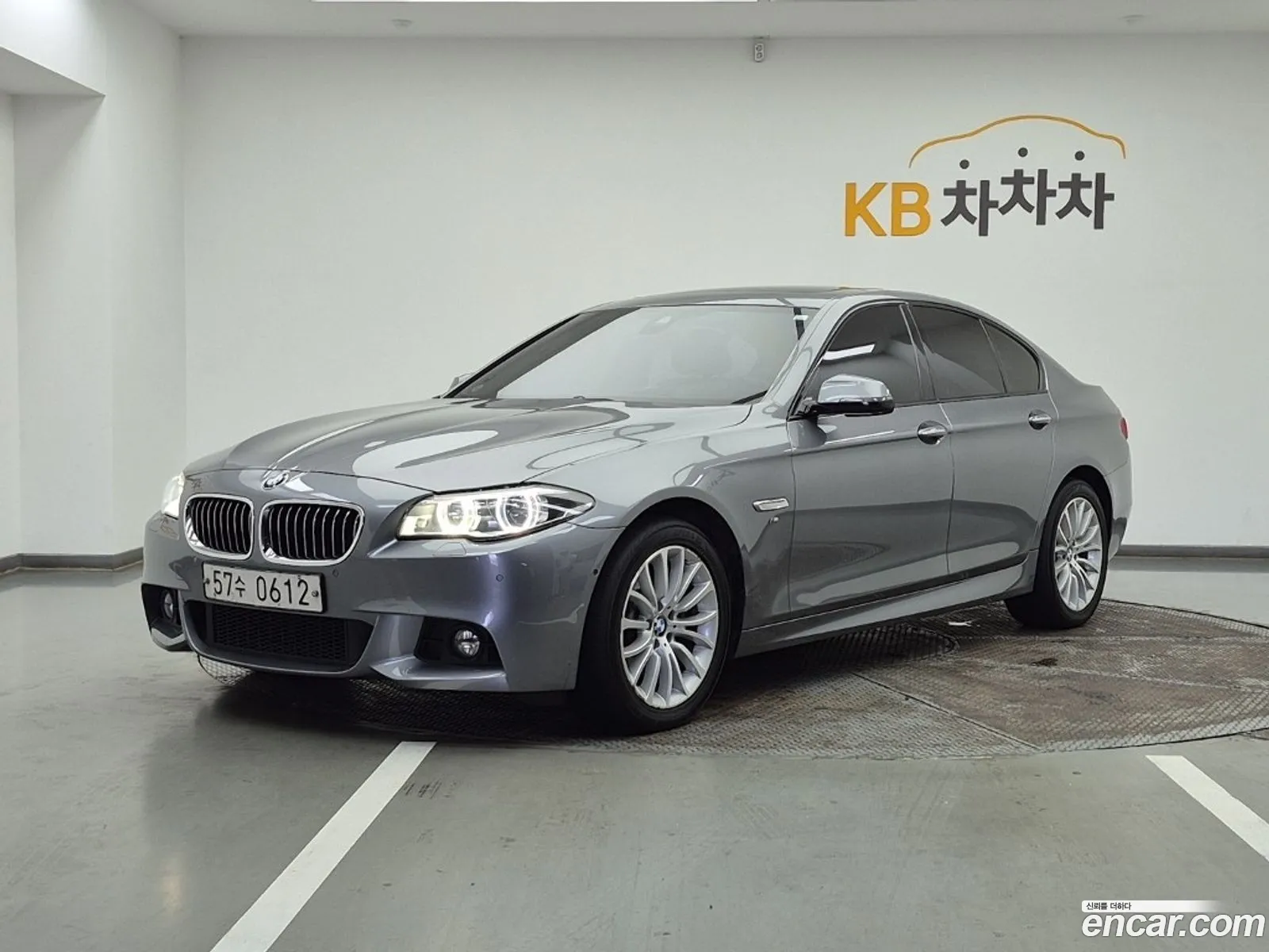 BMW 5 Series 2015 — 17