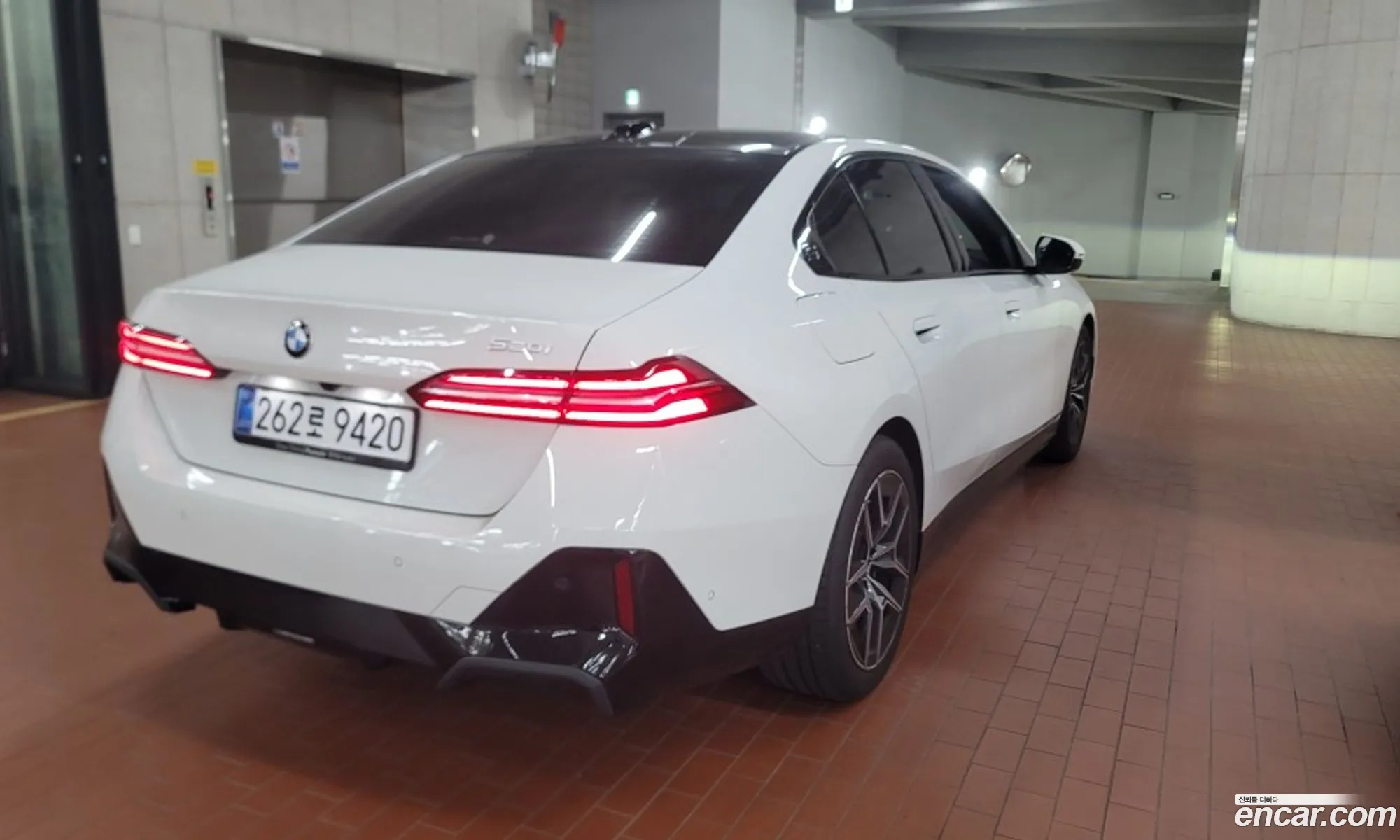 BMW 5 Series 2025 — 4