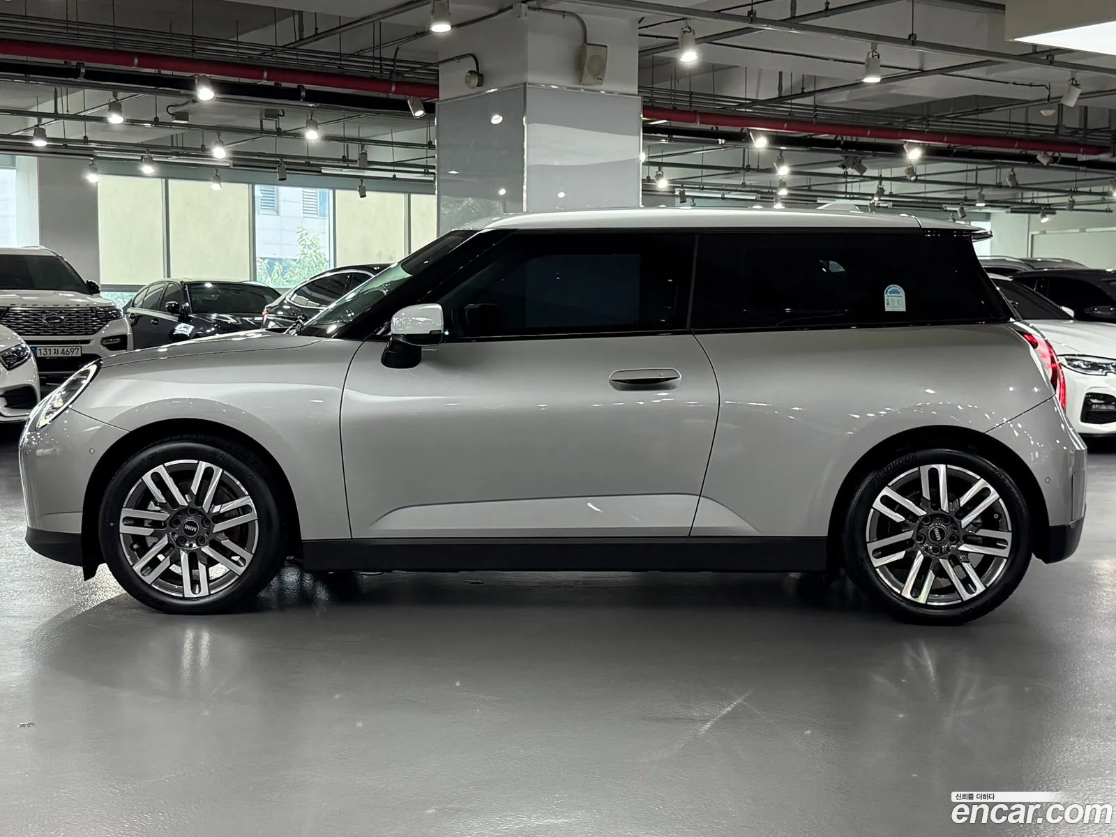 Mini Cooper Electric 2024 — 9