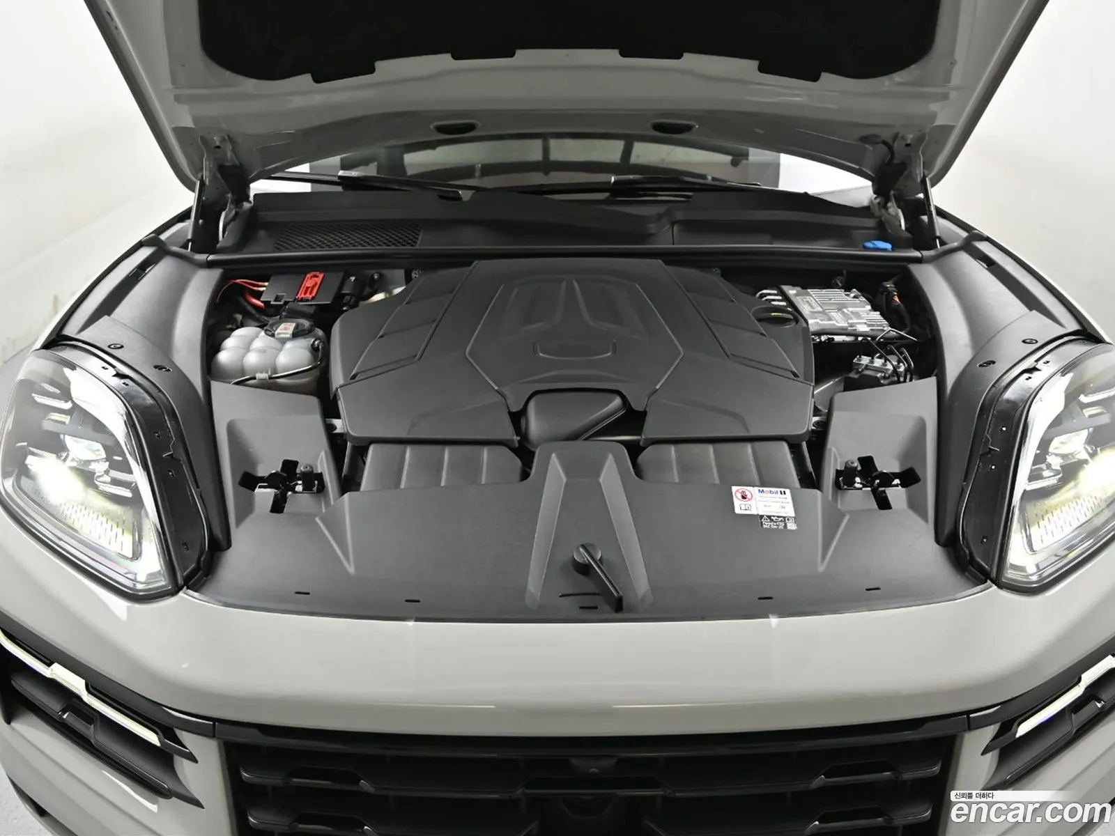 Porsche Cayenne 2024 — 4