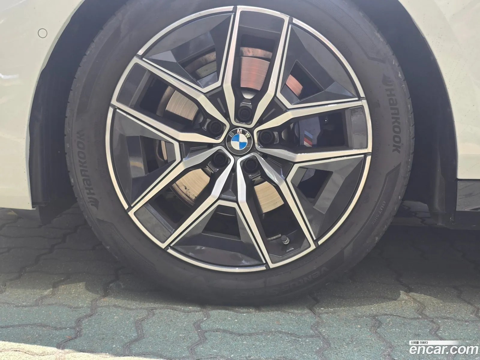 BMW 5 Series 2023 — 15
