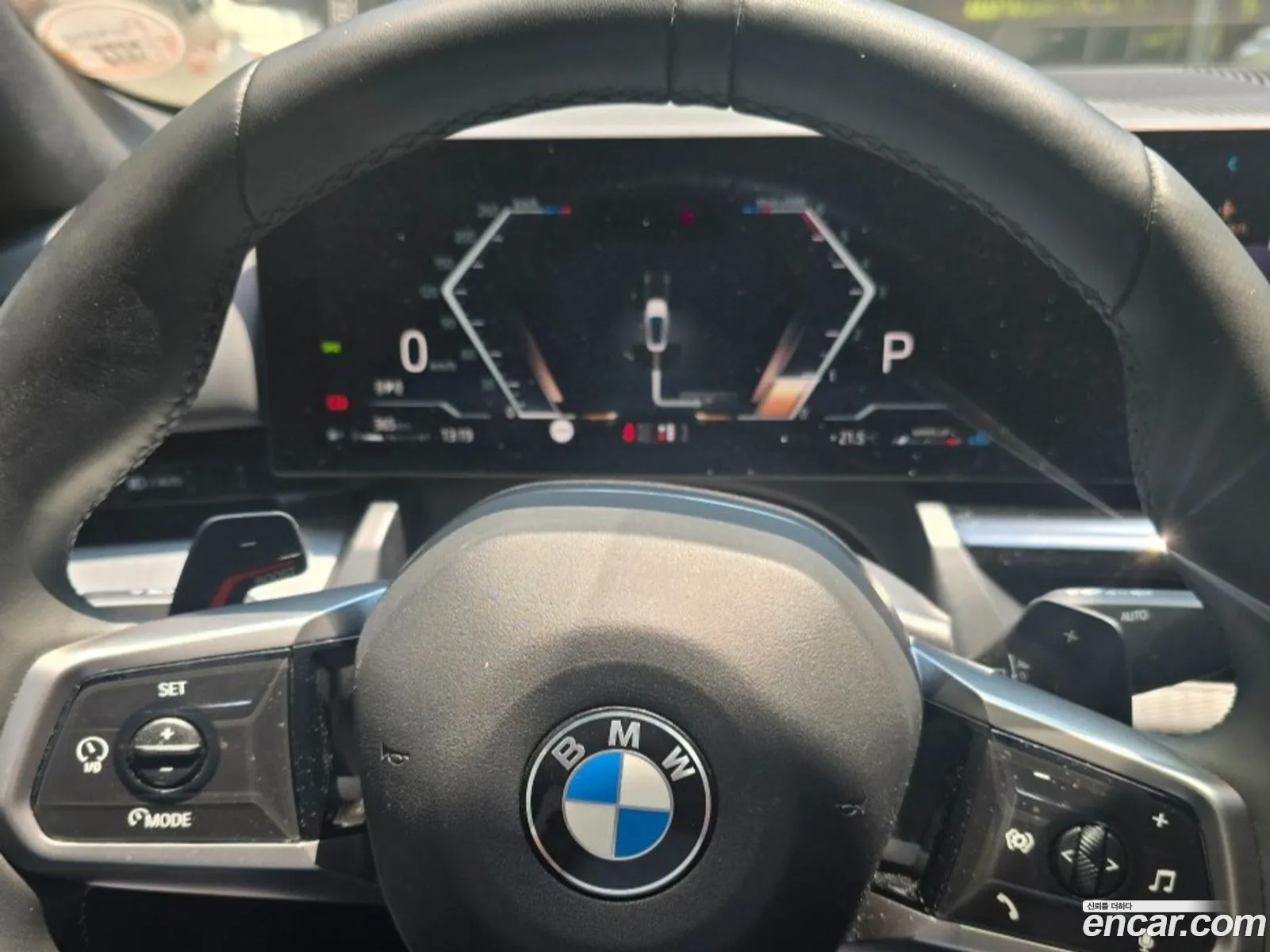 BMW 5 Series 2023 — 9