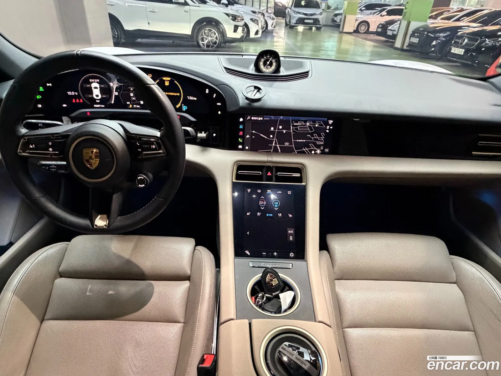 Porsche Taycan 2021 — 19