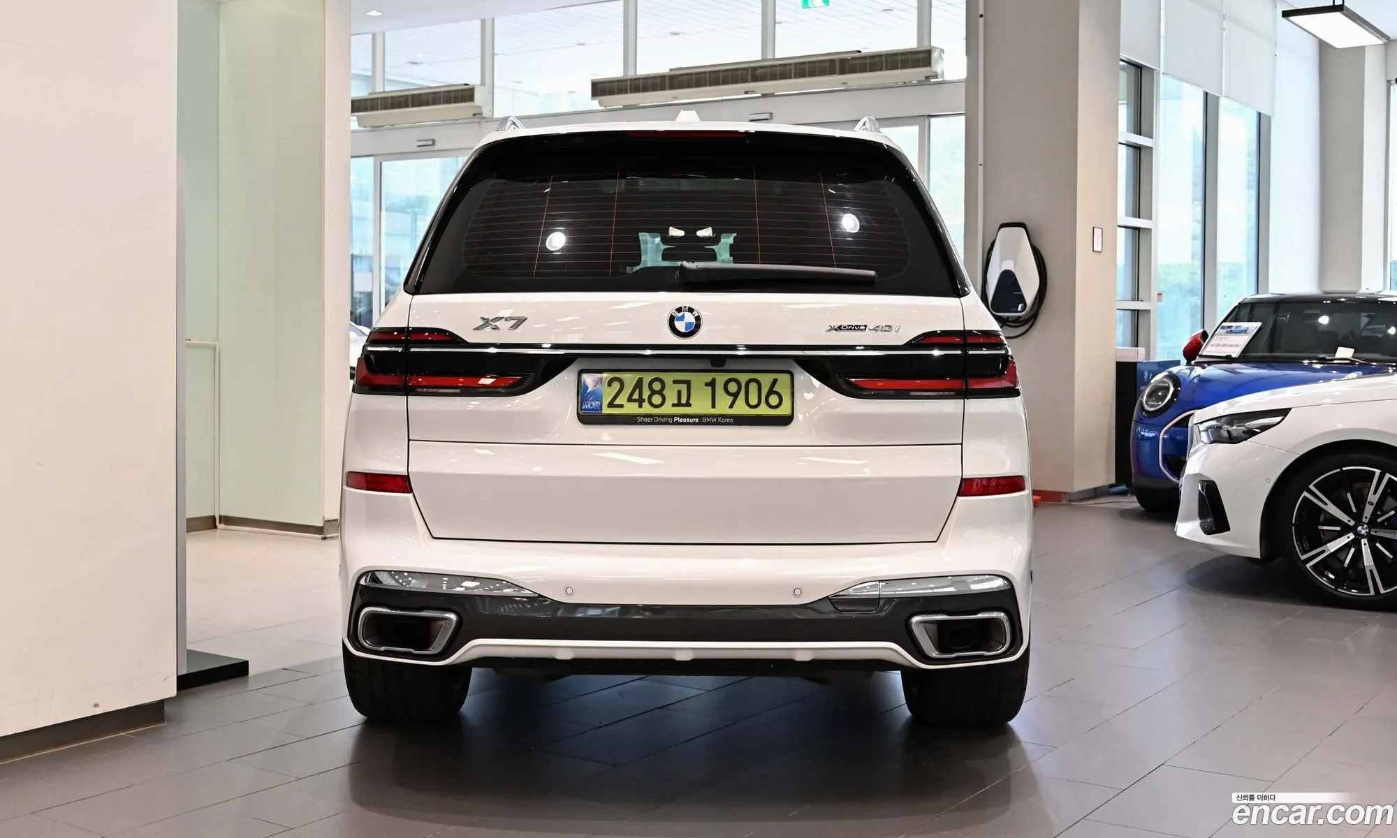 BMW X7 2025 — 7