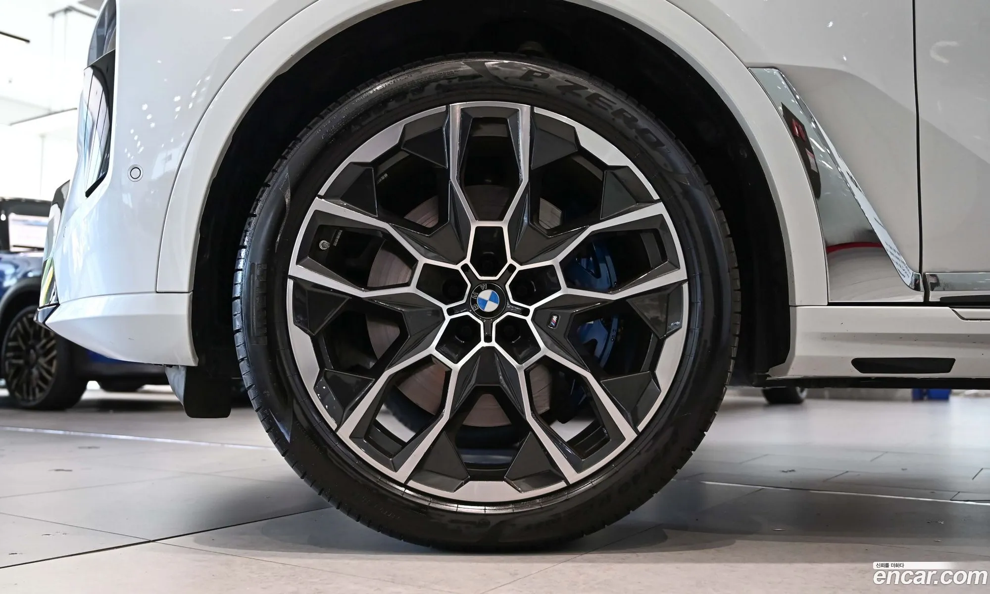 BMW X7 2025 — 8
