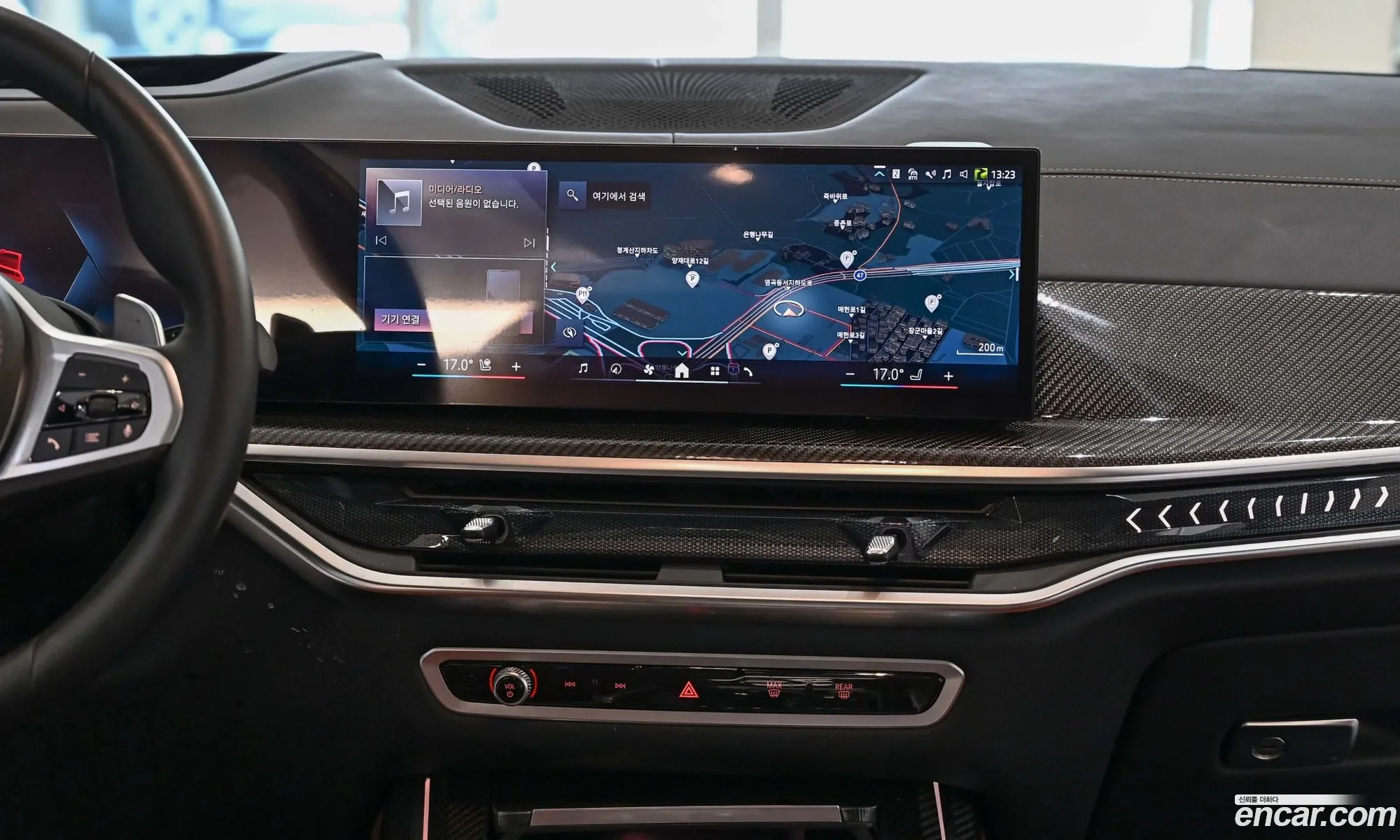 BMW X7 2025 — 18