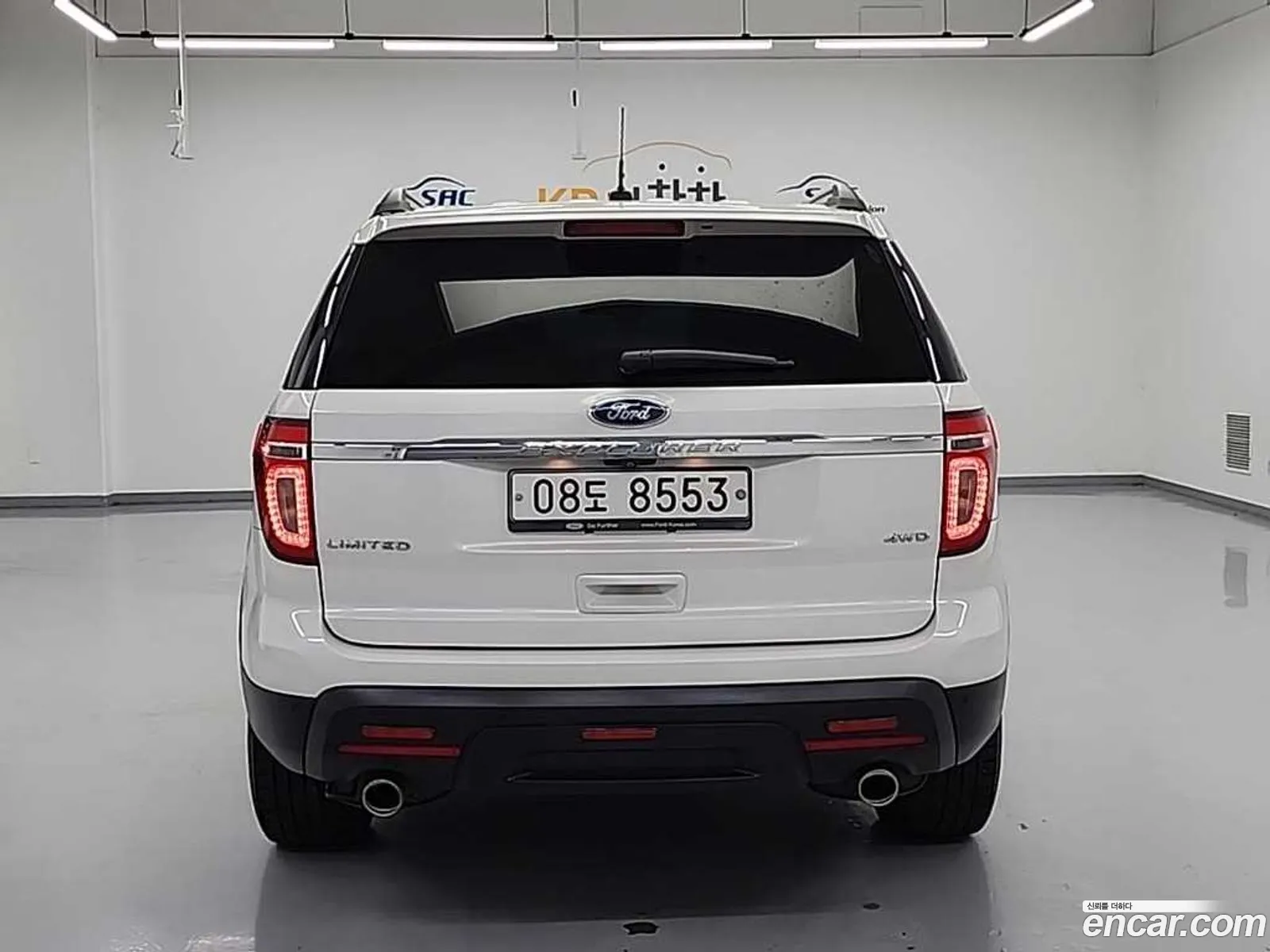 Ford Explorer 2015 — 11