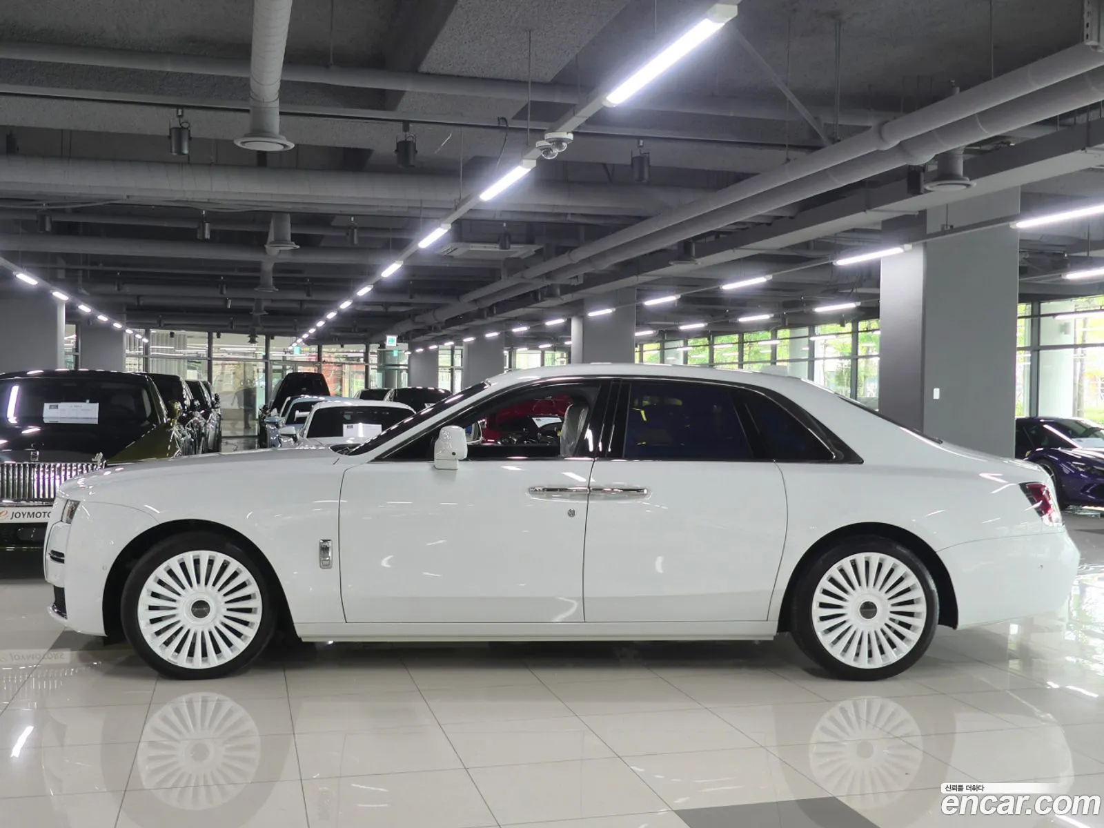 Rolls-Royce Ghost 2021 — 5