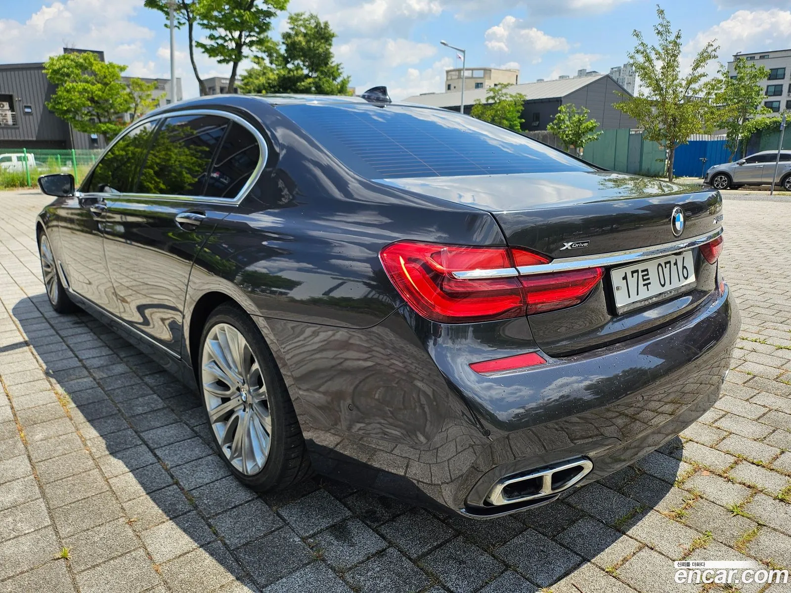 BMW 7 Series 2016 — 12