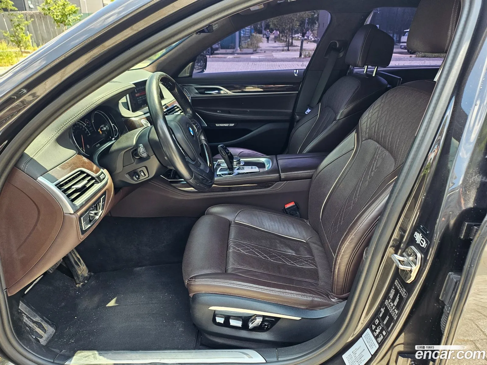 BMW 7 Series 2016 — 14