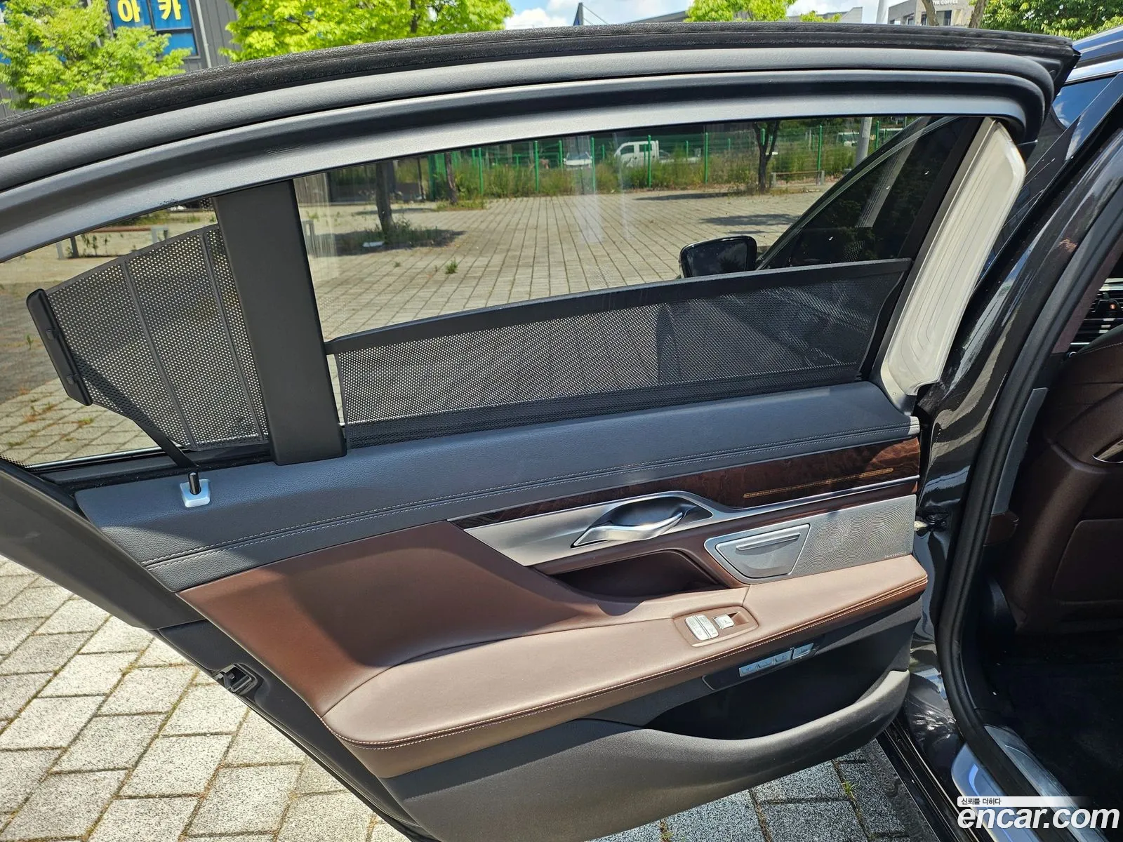 BMW 7 Series 2016 — 17