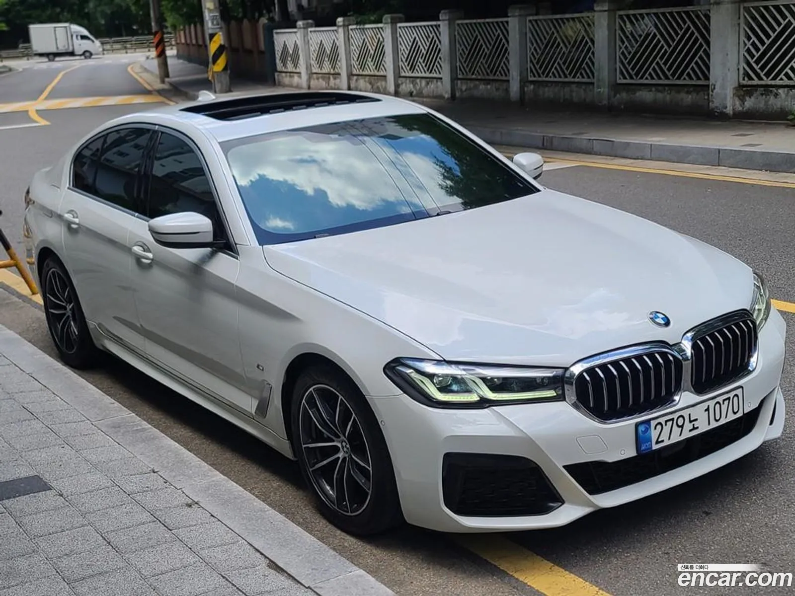 BMW 5 Series 2022 — 10