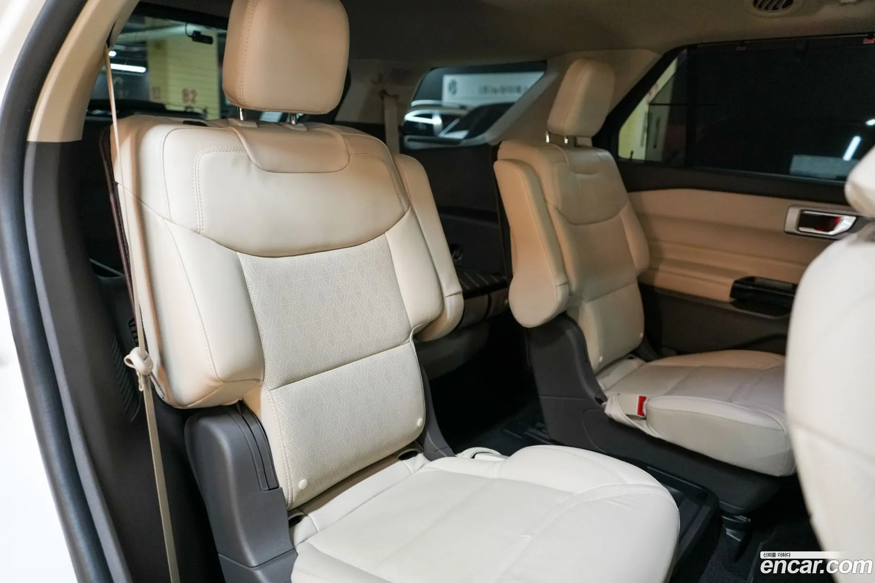 Ford Explorer 6th Gen 2021 — 2