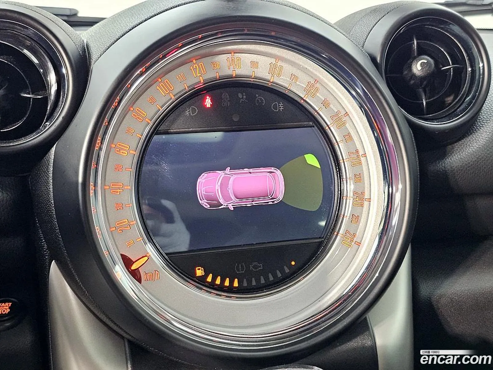 Mini Cooper SD Paceman 2013 — 10