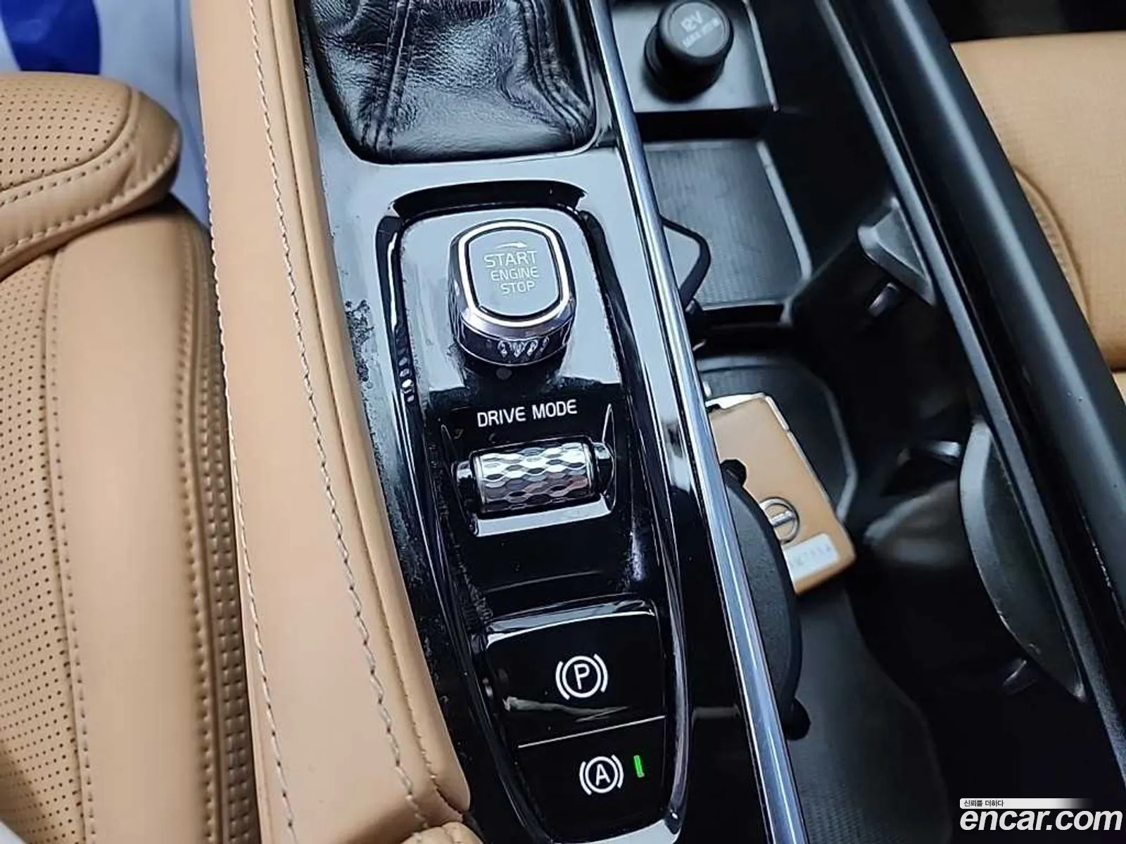 Volvo XC90 2018 — 3