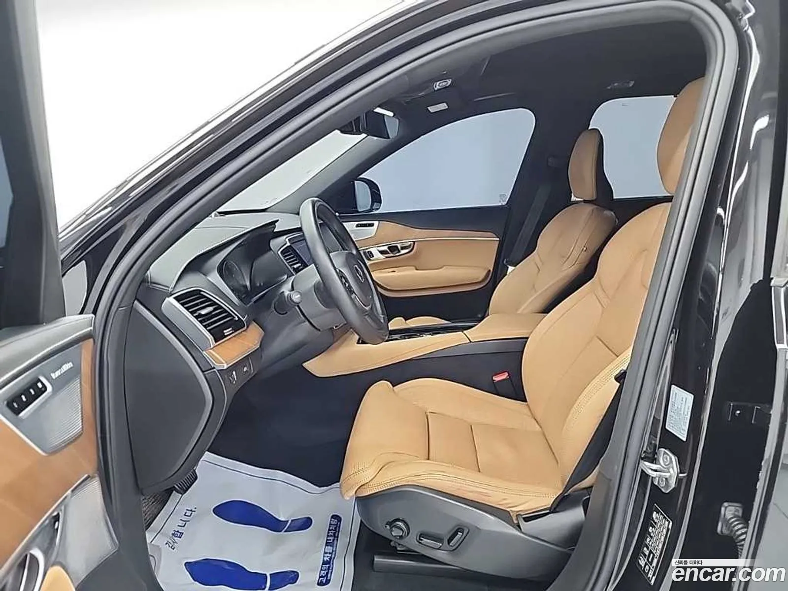 Volvo XC90 2018 — 9