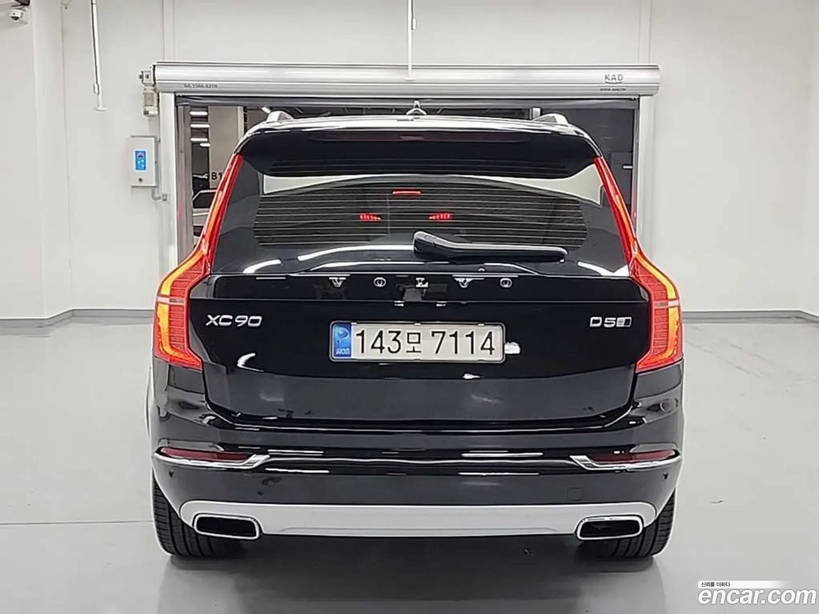Volvo XC90 2018 — 17