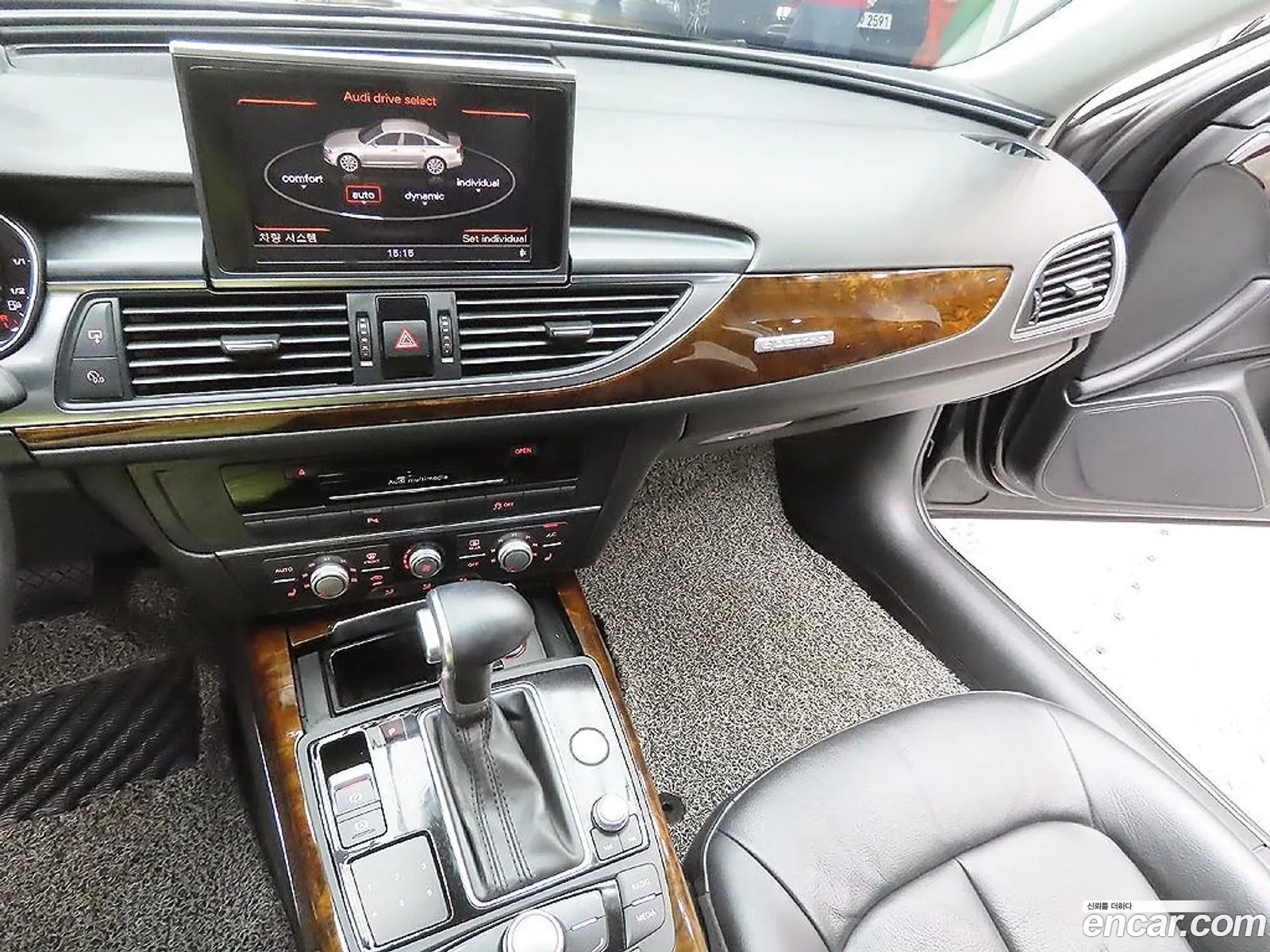 Audi A6 2014 — 6