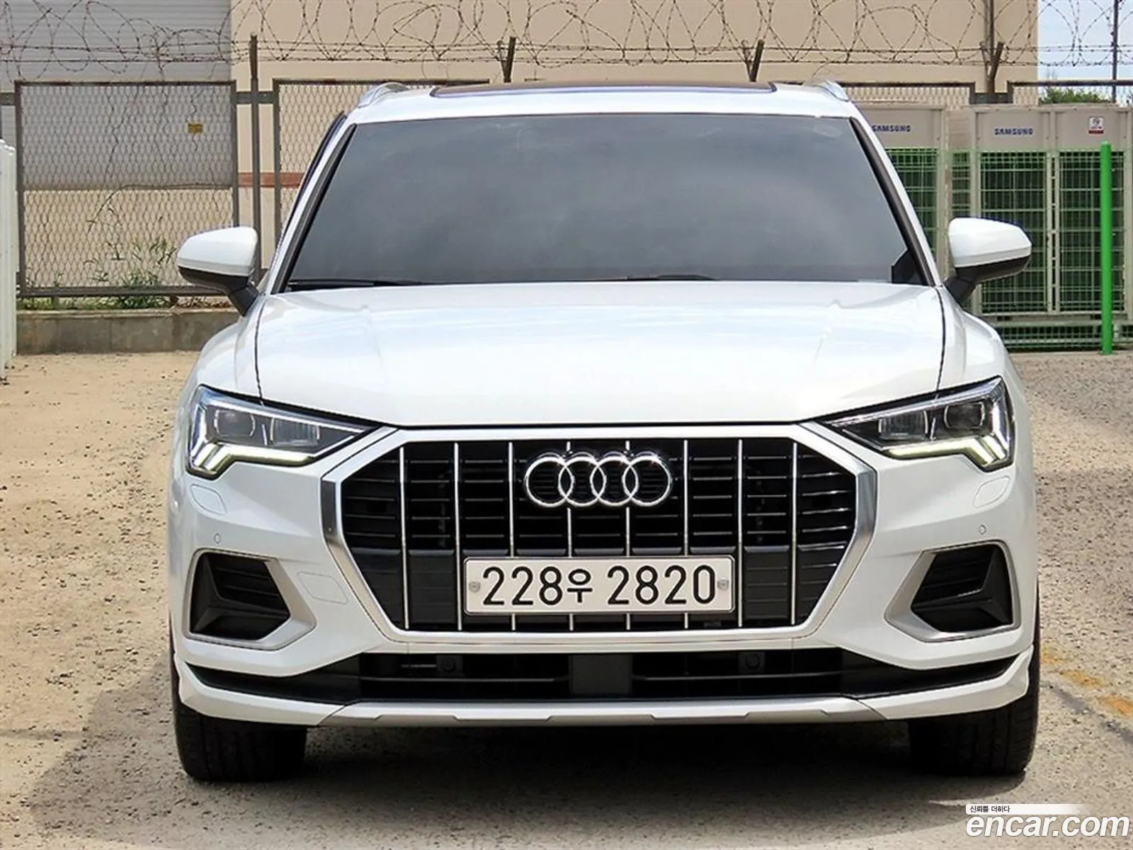 Audi Q3 2020 — 11