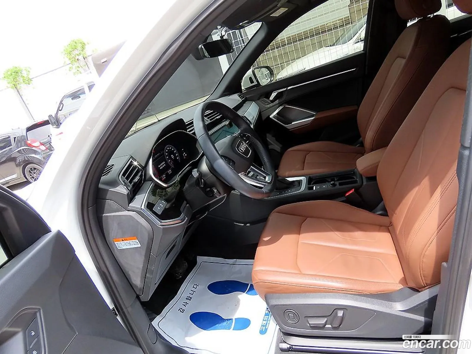 Audi Q3 2020 — 18